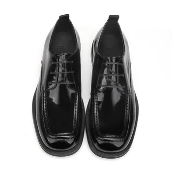 2023 Nova Couro Sapatos de homem de Baixa Superior de Couro Brilhante em Couro de Homens de Cabeça Quadrada de Vestido de Negócio de Calçados de Couro