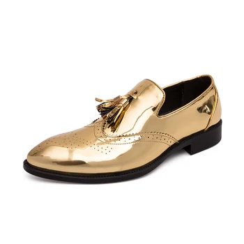 2023 nova Primavera e outono homens sapatos de ouro Brilhante pele masculina confortáveis sapatos oxford de luxo brogues mens de Negócios Mocassin