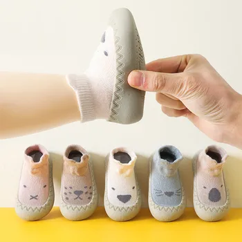 Meias De Bebê Sapatos Infantis De Correspondência De Cores De Cute Crianças Meninos Sapatos De Boneca Macio, Com Solado De Criança Andar Sapatilha De Criança De Meninas Primeiros Caminhantes