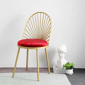 Nordic Criativo Cadeira de Jantar Sala de estar, Varanda de Lazer Moderno de Ouro Cadeira de Jantar de Luxo cadeiras para pequenos espaços De Comedor de Móveis da Casa ZP